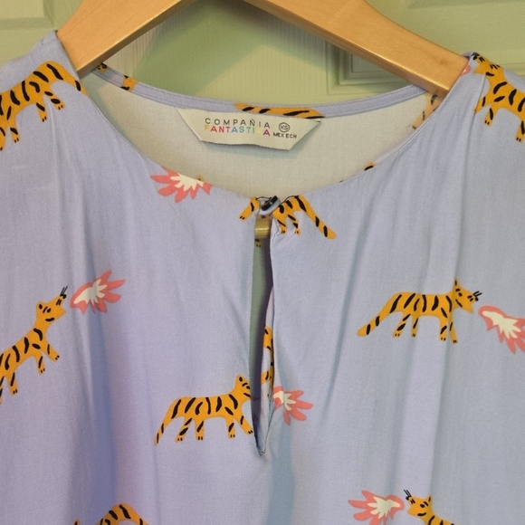 🩵 Blue Tiger Print Dress - Picture 2 of 5